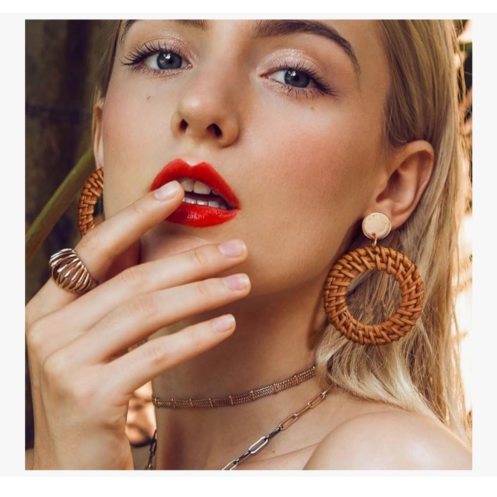 4 Pairs Handmade Raffia Rattan Bohemian Round Drop Dangle Earrings for Women - Picture 5 of 7